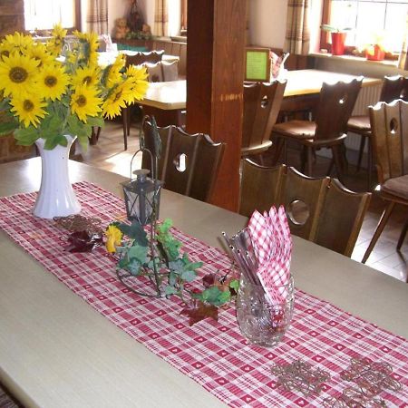 Gasthaus Zum Baeren Gaestehaus Wittighausen Buitenkant foto